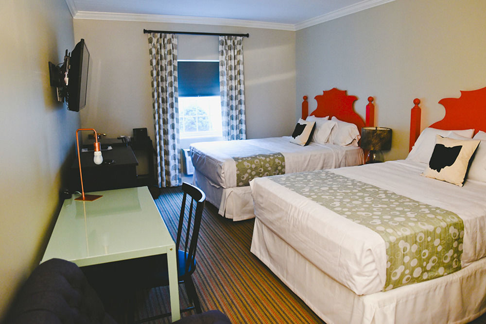 The Aurora Inn Hotel And Event Center מראה חיצוני תמונה